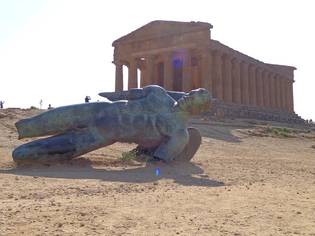 Icaro Igora Mitoraja przy Świątyni Zgody, Agrigento