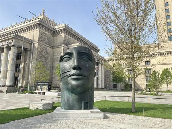 Tindaro Screpolato — Plac Defilad, Warsaw · photo 21