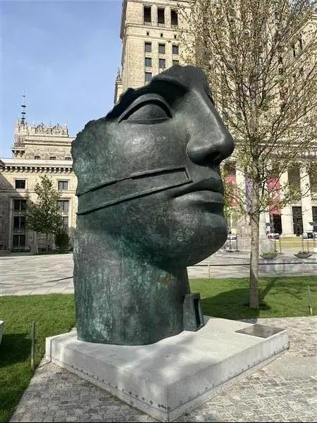 Tindaro Screpolato — Plac Defilad, Warsaw · photo 4