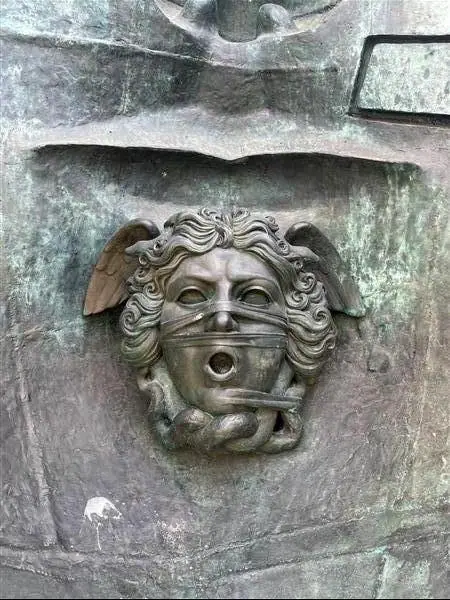 Tindaro Screpolato — Plac Defilad, Warsaw · photo 9