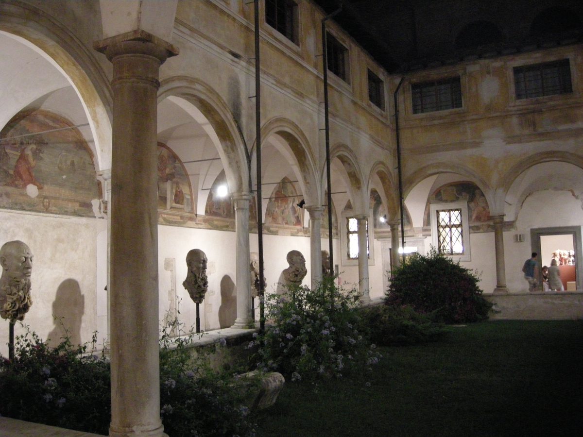 Cloister of Sant'Agostino, Pietrasanta — interior courtyard of the Mitoraj Museum