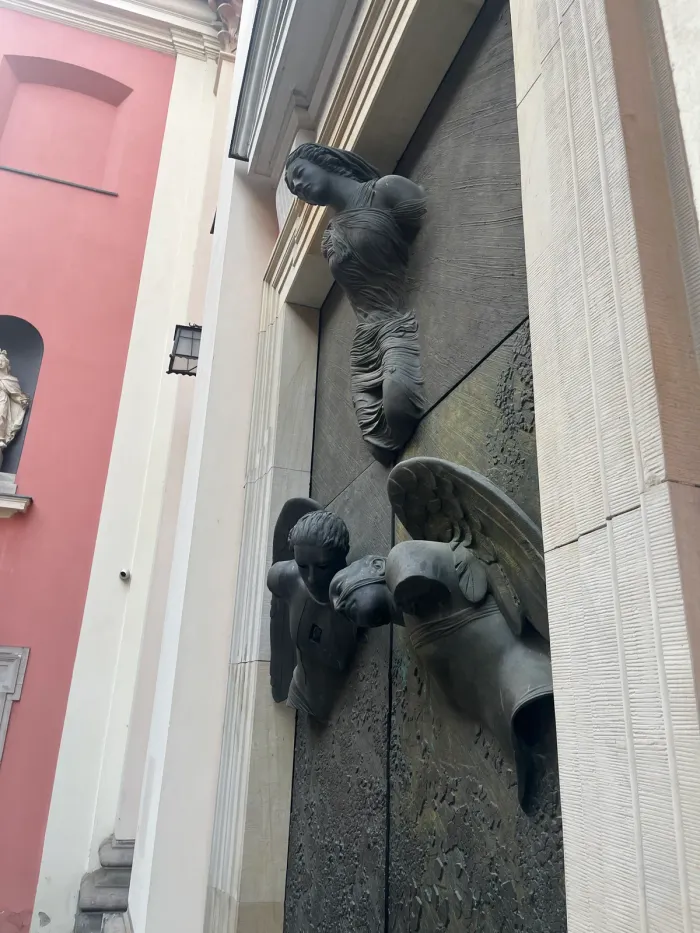 Anielskie Drzwi — interior view from vestibule, Mitoraj bronze doors Warsaw